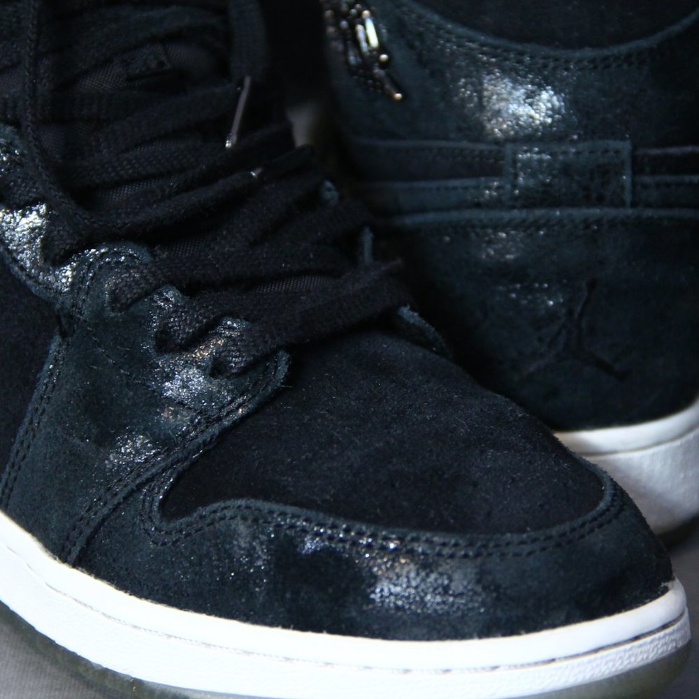 Air Jordan 1 Retro High "Heiress Black" - Picture 5 of 12